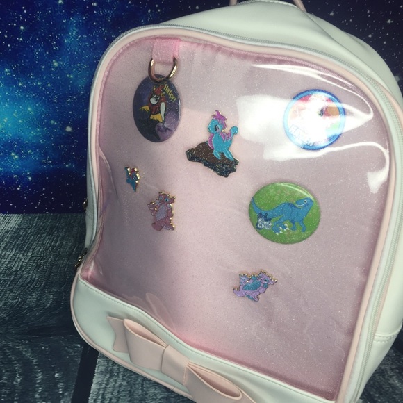 Soft enamel plesiosaur on a rock 2” - Picture 7 of 7